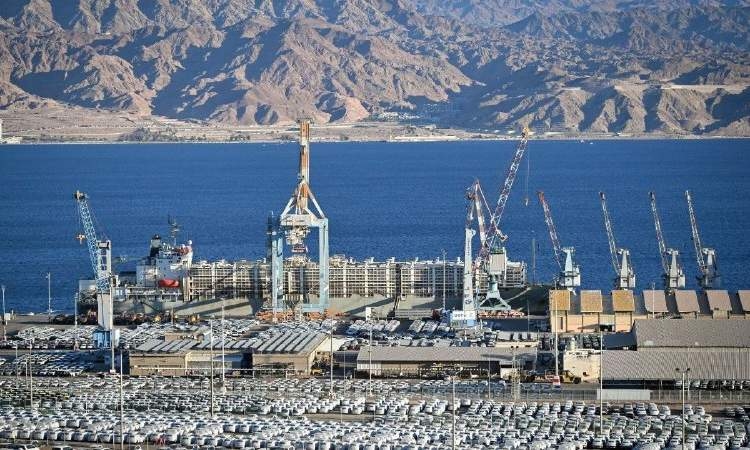 صحيفة أمريكية: الديون المتراكمة واليمن يتسببان بإغلاق ميناء إيلات