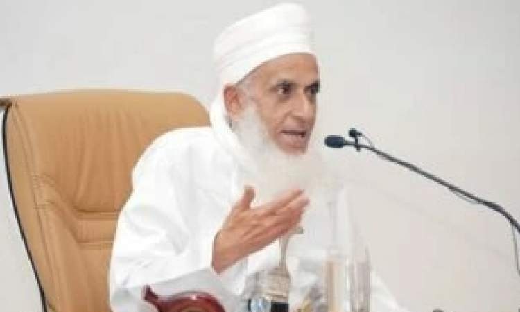 مفتي عُمان يدعو لحماية المساعدات في غزة وقطع أيدي القراصنة