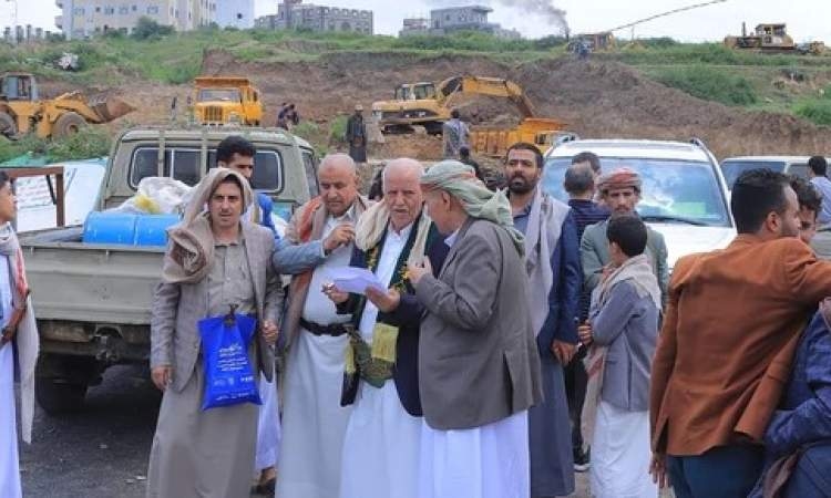 محافظ إب يدشن أعمال التوسعة في ساحة الرسول الأعظم بالمدينة