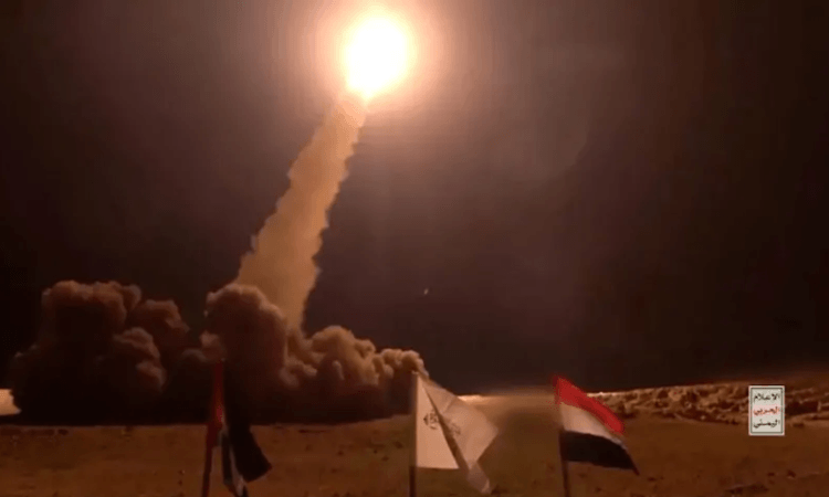 تعليق الرحلات بمطار "اللد" نتيجة اطلاق صاروخ من اليمن