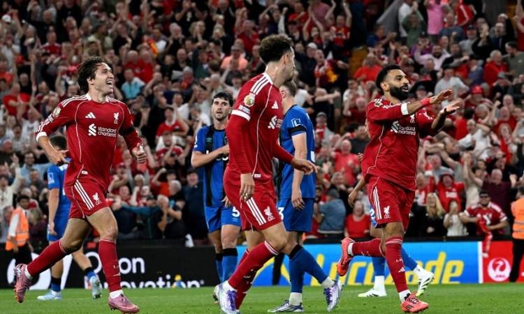 "الريدز يتألق".. ليفربول يستهل حملة الدفاع عن لقبه بفوز مثير على بورنموث