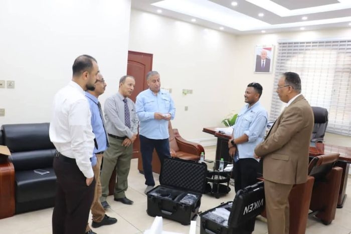الجمارك تتسلم أجهزة فحص متطورة بالأشعة بدعم من الأمم المتحدة