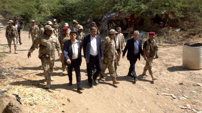 من خطوط التماس في محور البرح.. برلمانيون: طريق استعادة الدولة وتحقيق السلام تبدأ من هنا  وكالة 2 ديسمبر الإخبارية