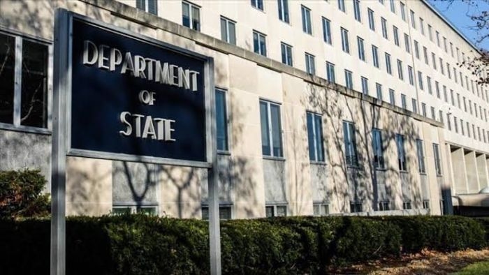 'المركز الأمريكي للعدالة' يطالب بإنقاذ عائلات موظفي السفارة الأمريكية العالقين في مصر بعد فرارهم من بطش الحوثيين