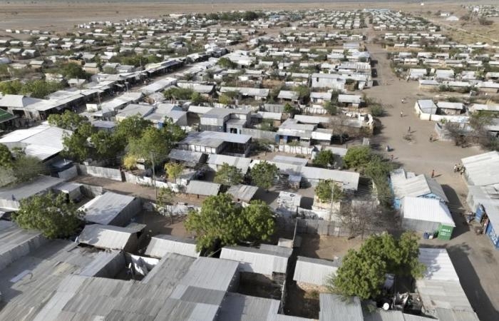 هل يتحوّل مخيم كاكوما إلى مدينة مكتفية ذاتيًا؟