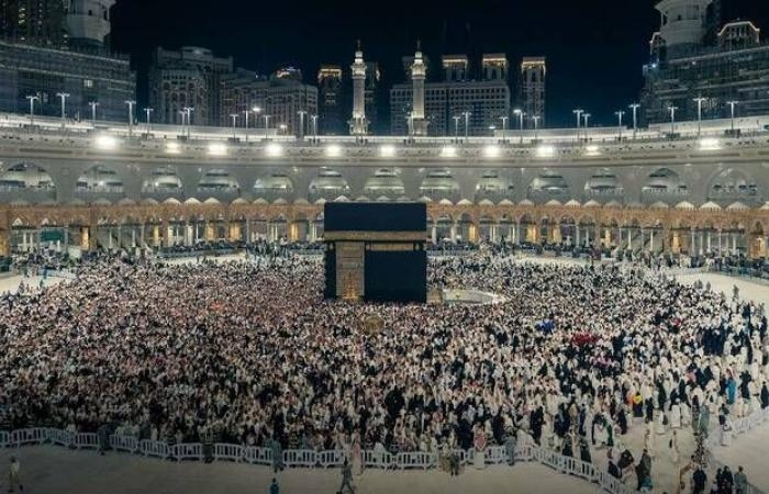 مصر.. مهلة 48 ساعة لشركات السياحة لاستكمال بيانات الحجاج