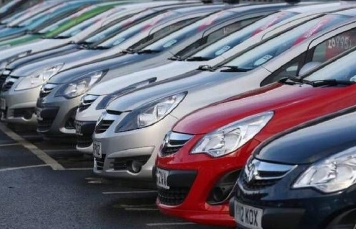 ارتفاع مبيعات السيارات الأوروبية في مارس وتراجع تسلا