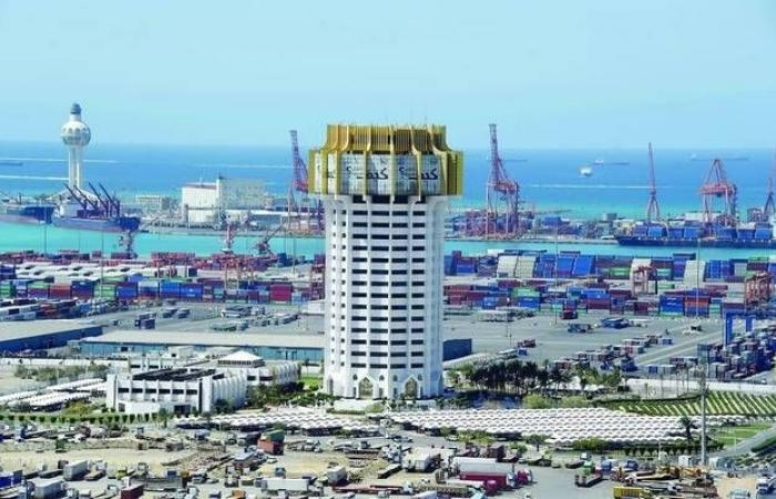 إضافة خدمة شحن لميناء جدة الإسلامي لتعزيز ربط المملكة بـ 4 موانئ إقليمية وعالمية