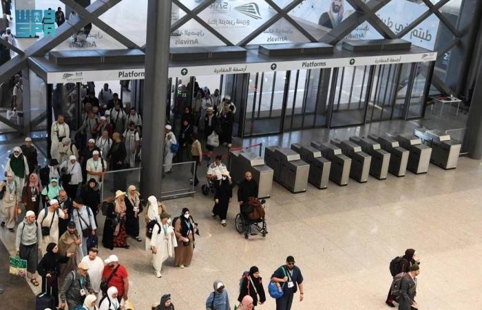 رحلات منتظمة للمدينة المنورة عبر قطار الحرمين السريع