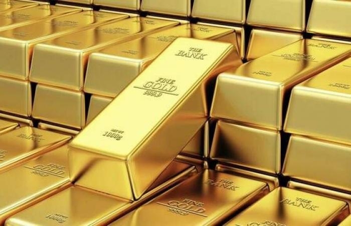 الذهب يتراجع عند تسوية تعاملات الخميس بضغط صعود الدولار