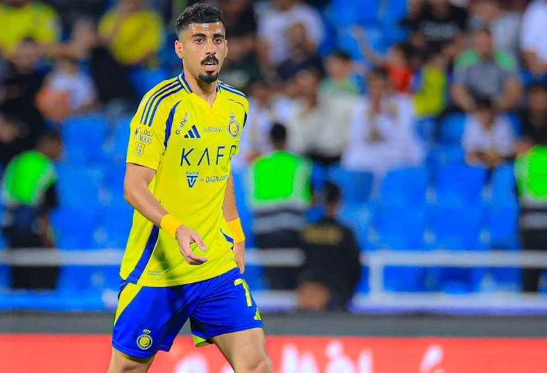 الهلال السعودي يعلن التعاقد مع على لاجامي