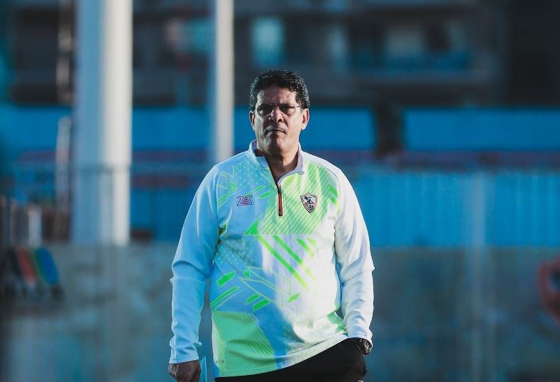 جلسة حاسمة لموقف أيمن الرمادي مع الزمالك