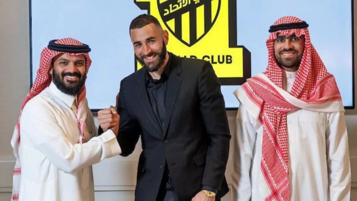 اخبار نادي الاتحاد السعودي : بنزيما يحسم موقفه من ترشح الحائلي.. رسالة 'تشعل' مدرج الاتحاد