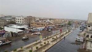 مأرب.. مكتب الصناعة والتجارة يصدر تسعيرة جديدة لعبوات المياه استجابة لتحسن سعر الصرف
