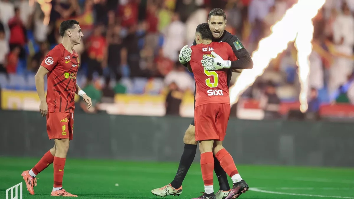 اخبار الاهلي السعودي : القادسية يهدد مشاركة الأهلي في السوبر بطلب قانوني يزلزل الشارع السعودي
