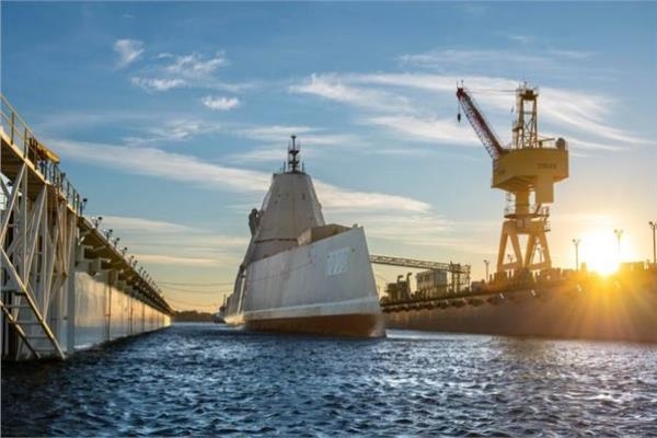 تزويد المدمرة «USS Zumwalt» بالأسلحة الفائقة الصوت