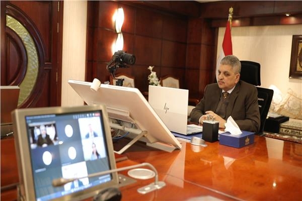 بدء التشغيل الفعلي لمشروع ازدواج قناة السويس أمام حركة التجارة العالمية