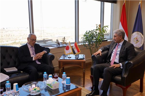 وزير السياحة والآثار يبحث مع السفير الياباني تعزيز التعاون المشترك