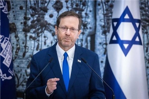 أول تعليق من الرئيس الإسرائيلى على عملية الإفراج عن الأسرى اليوم