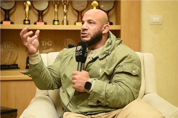 بدأت حياتي صياد واشتغلت عامل تراحيل .. "بيج رامي" يكشف لـ برنامج «كلم ربنا» مسيرته الصعبة