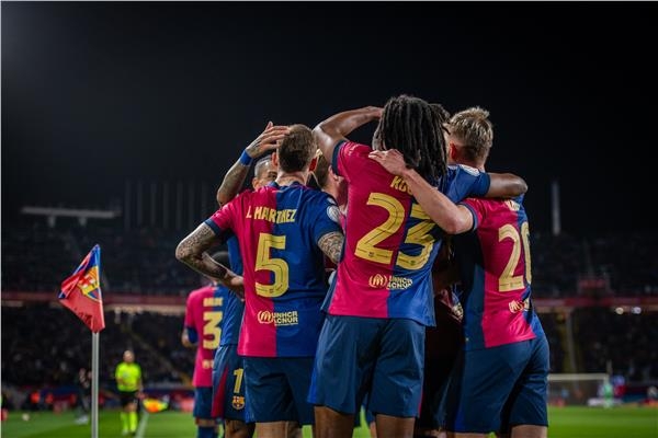 انطلاق مباراة برشلونة أمام سوسيداد في الدوري الإسباني