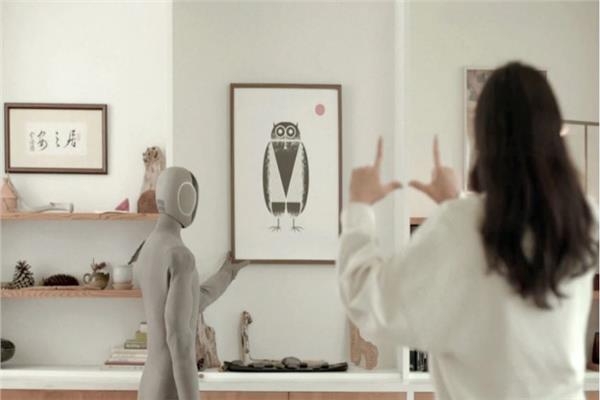«NEO Gamma».. روبوت جديد يساعد في الأعمال المنزلية