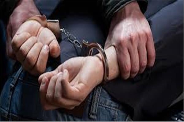 ضبط عاطل بحوزته 49 طربة حشيش وبندقية بكفر الزيات
