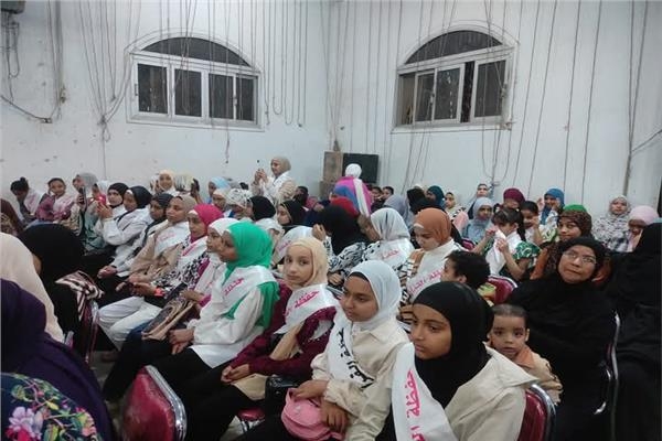 تكريم 300 حافظ للقرآن الكريم باسنا جنوب الأقصر
