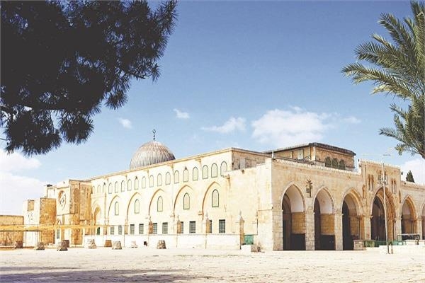 اختراع مكانة وهمية للمسجد الأقصى!