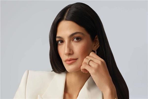 تارا عماد تتصدر الترند بعد حديثها عن والدها