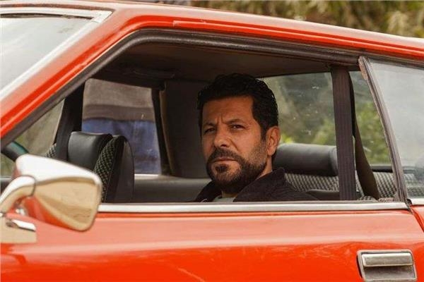 هروب إياد نصار في الحلقة الـ8 من مسلسل «ظلم المصطبة»