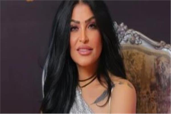 هزت عرش الموضة.. من هي الراحلة جينا سلطان؟