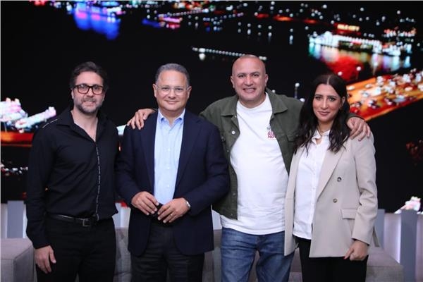 الليلة.. صناع مسلسل "أشغال شقة جدا" ضيوف برنامج شريف عامر