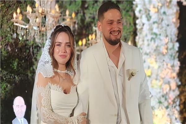 قبل حفل الزفاف بساعات.. من هو عريس رنا رئيس؟