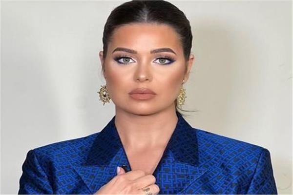 يسرا اللوزي: النضج ليس بالسن بل بالاستعداد الشخصي وتحمل المسؤولية