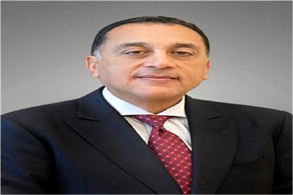 رئيس الوزراء يتفقد التشغيل التجريبي للمرحلة الأولى من الأتوبيس الترددي.. بعد قليل