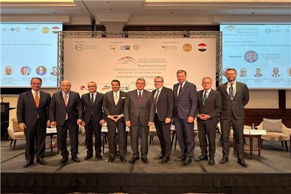 سفير مصر في برلين: مصر تتمتع بحجم العمالة الماهرة التي تحتاجها السوق الألمانية