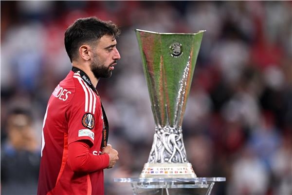 نجم مانشستر يونايتد يفتح باب الرحيل بعد خسارة الدوري الأوروبي