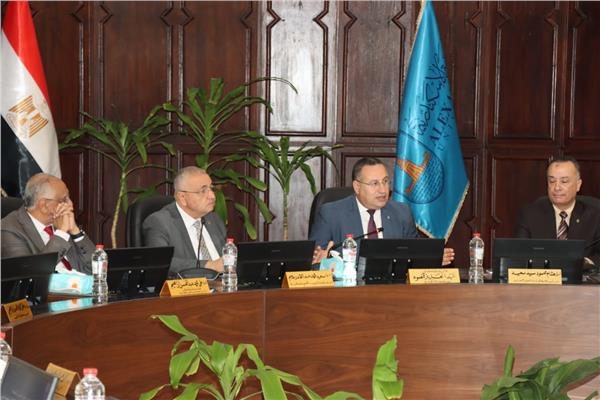 جامعة الإسكندرية ترفع درجة الاستعداد حتى انتهاء الامتحانات