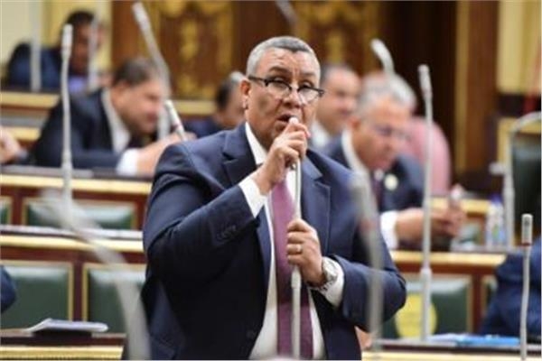 مساكن بديله للإيجار القديم.. برلماني يطالب بحضور وزير الإسكان لمجلس النواب