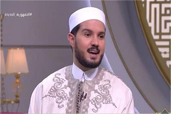 أحمد الطلحي يوضح فضل الصلاة في المسجد النبوي الشريف ومسجد قباء