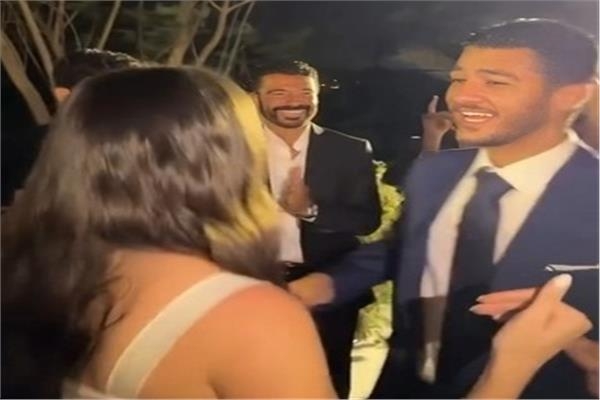 بحضور العائلة.. خالد النبوي يحتفل بخطبة ابنه كريم