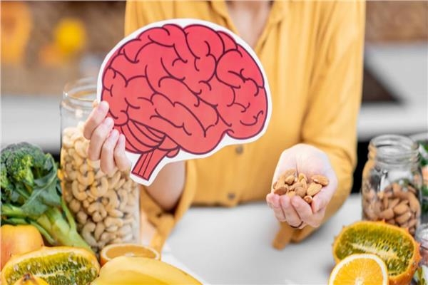 تدمر تركيزك ..تجنب تناول هذه الأطعمة