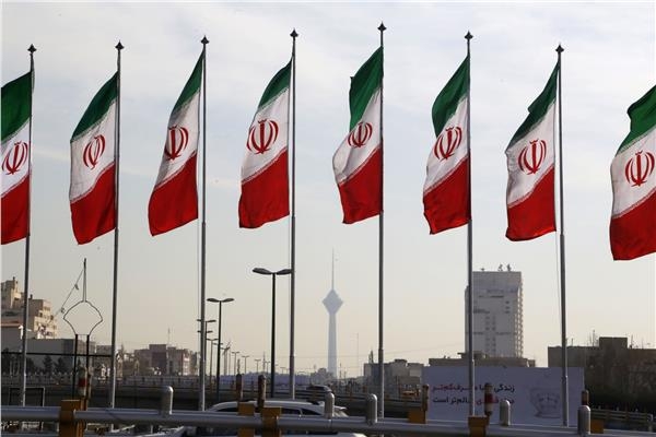 آكسيوس: مقترح «ويتكوف» يسعى لتسهيل المحادثات مع طهران