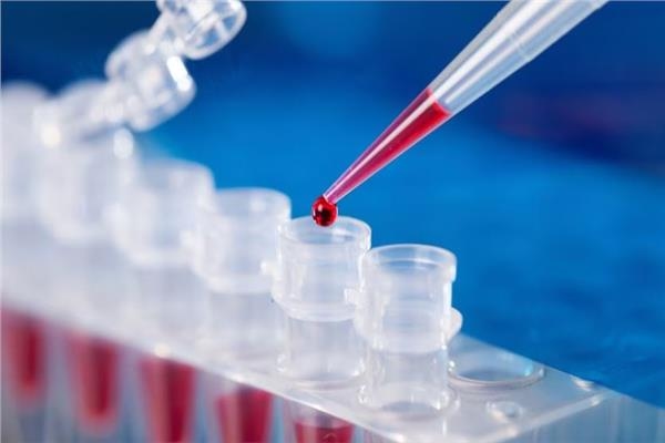 اليابان تختبر دما اصطناعيًا يغير قواعد اللعبة الطبية العالمية