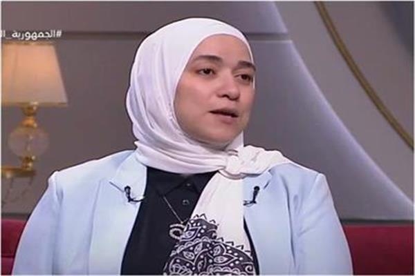 أبو الخير: المرأة التي تختار تربية أبنائها بعد الانفصال تزاحم النبي عند باب الجنة