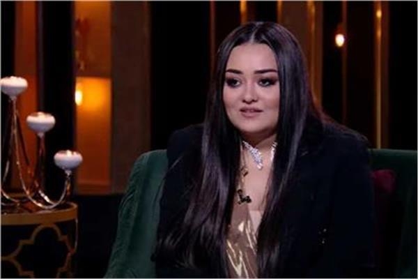 برسالة مؤثرة.. راندا البحيري تثير القلق على ابن تامر حسني