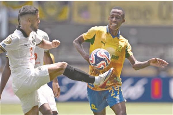 صن داونز يخسر بصعوبة أمام دورتموند