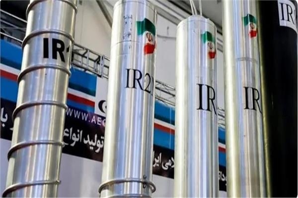مفتش دولي سابق: إيران تُخفي 500 كجم من اليورانيوم المخصب تحت الأرض استعدادًا للتصعيد