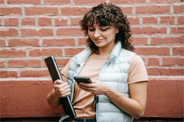 4 أبراج تتقنه بالفطرة.. أبرزهم «الميزان» أسطورة الدبلوماسية